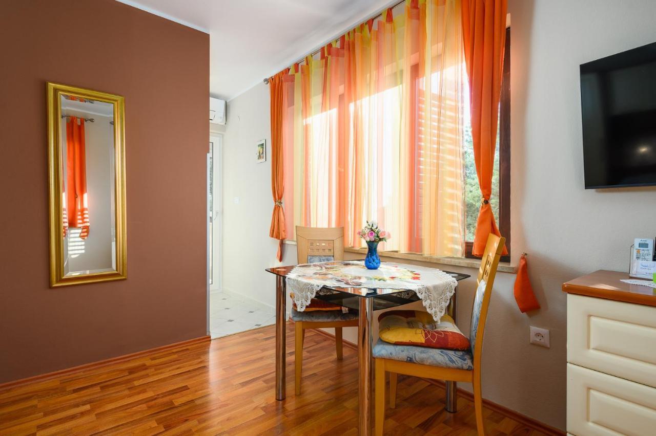 House Alma Apartment Porec Ngoại thất bức ảnh