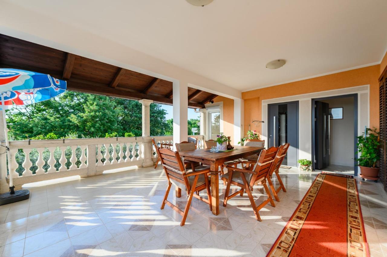 House Alma Apartment Porec Ngoại thất bức ảnh