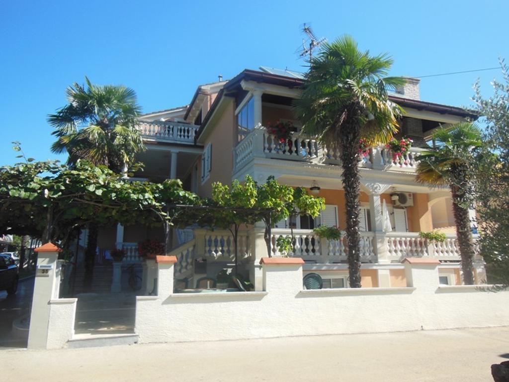 House Alma Apartment Porec Ngoại thất bức ảnh